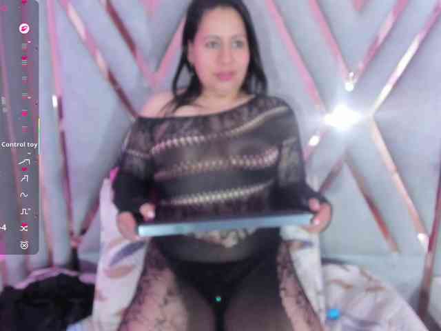 adri-rivera webcam
