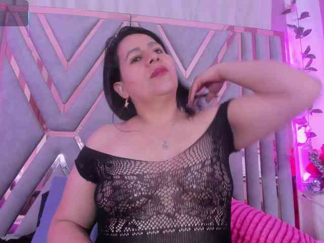 adri-rivera webcam