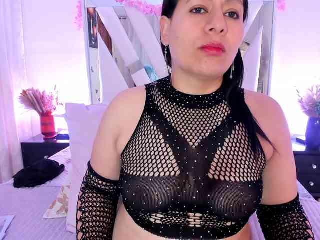 adri-rivera webcam
