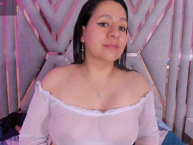 adri-rivera webcam