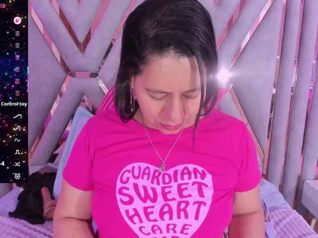 adri-rivera webcam
