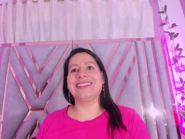 adri-rivera webcam