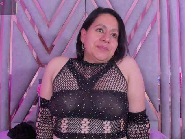 adri-rivera webcam
