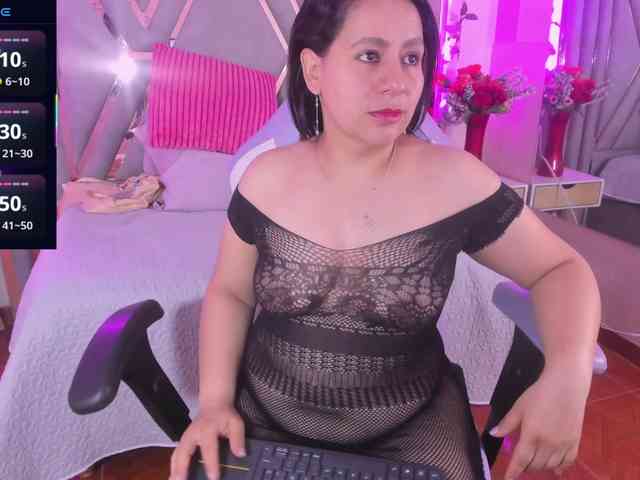 adri-rivera adri-rivera