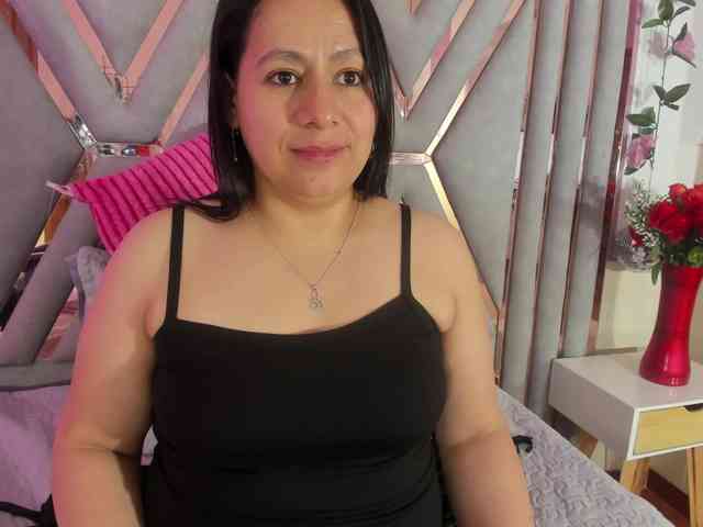 adri-rivera webcam