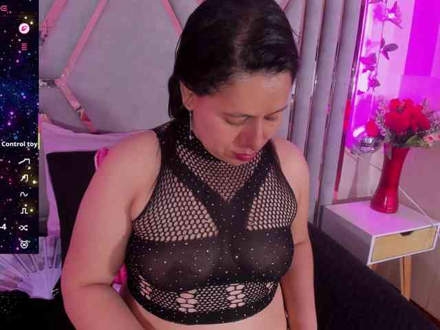 adri-rivera webcam