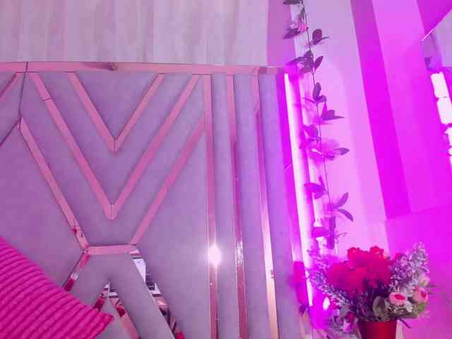 adri-rivera webcam