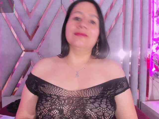 adri-rivera webcam