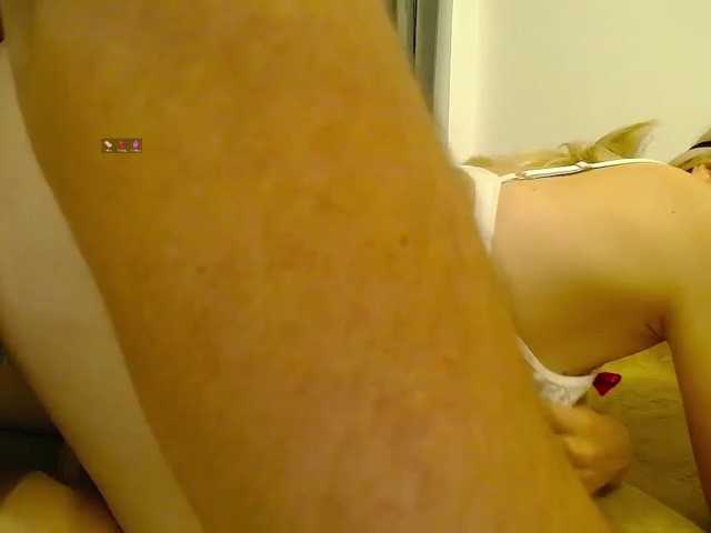 Hotfukcs live cam on BongaCams