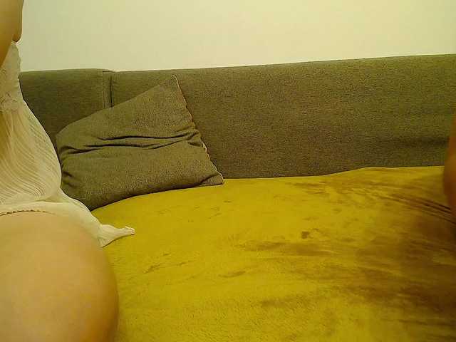 Hotfukcs live cam on BongaCams