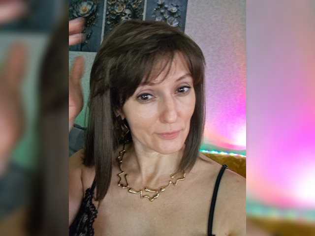 Valkiriyas live cam on BongaCams