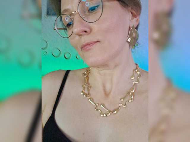 Valkiriyas live cam on BongaCams