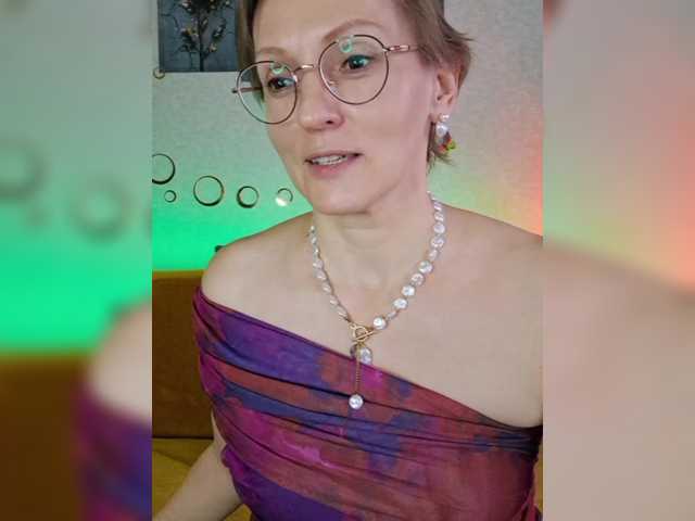 Valkiriyas live cam on BongaCams