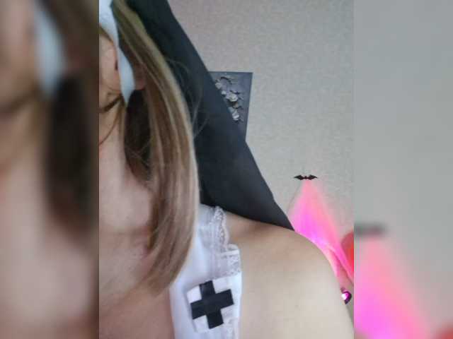 Valkiriyas live cam on BongaCams