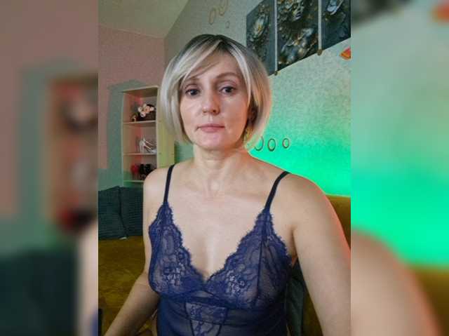 Valkiriyas live cam on BongaCams