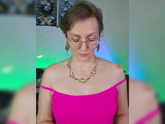 Valkiriyas live cam on BongaCams