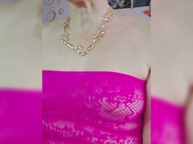 Valkiriyas live cam on BongaCams