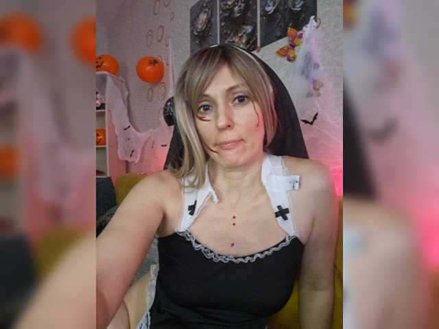 Valkiriyas live cam on BongaCams