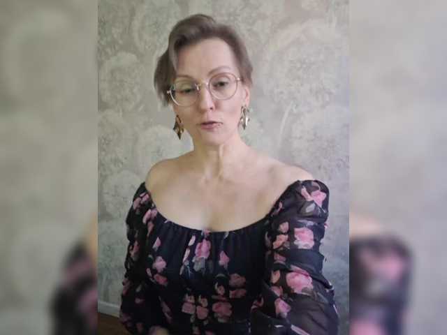 Valkiriyas live cam on BongaCams