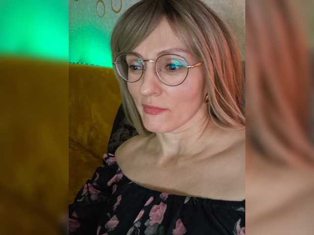Valkiriyas live cam on BongaCams