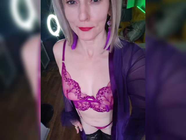 Valkiriyas live cam on BongaCams