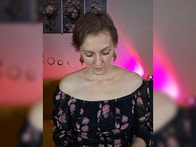 Valkiriyas live webcam show