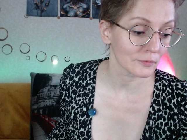 Valkiriyas live cam on BongaCams