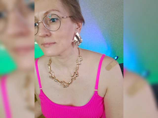 valkiriyas live sex show
