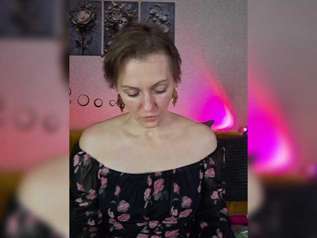 Valkiriyas live webcam show