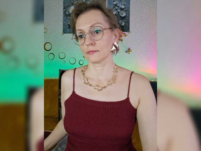 valkiriyas live sex show