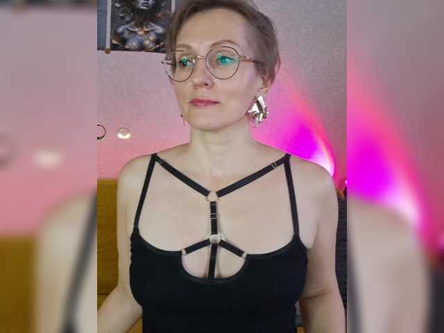 Live трансляция Valkiriyas - slutnetki.online
