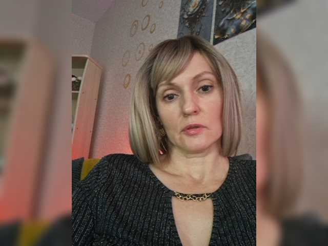 Valkiriyas live cam on BongaCams