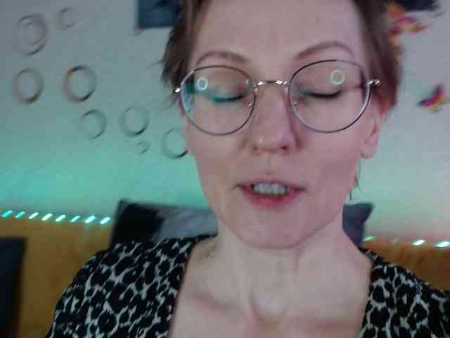 Valkiriyas Sex Cam Show