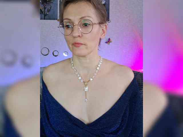 valkiriyas's live room