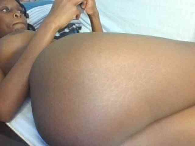 curvypetite001 webcam