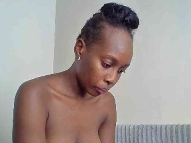 curvypetite001