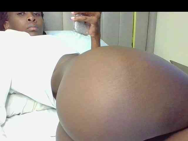 curvypetite001