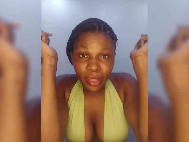 CurvyCrush CurvyCrush