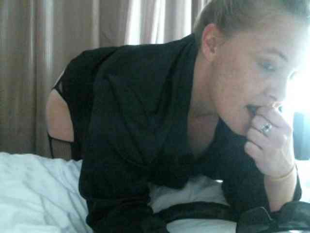 Sexyaussiemilfxxx webcam