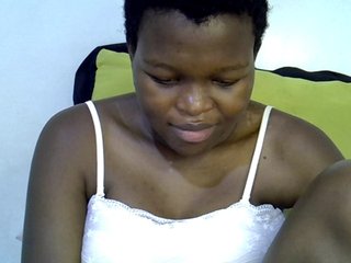 pretty-desire's Live Webcam