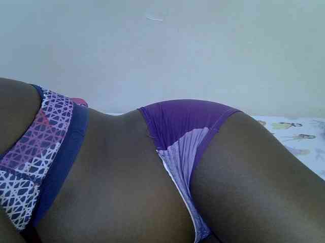 pretty-desire webcam