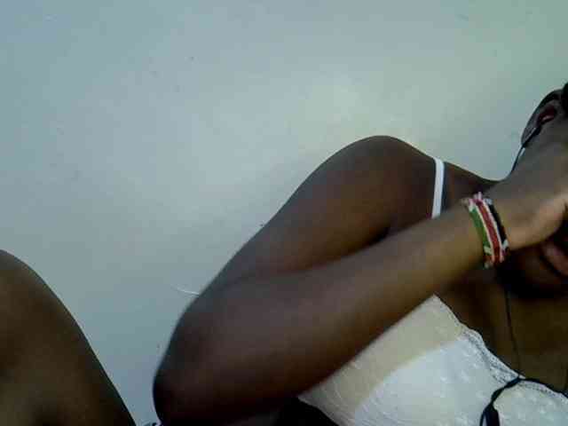 pretty-desire webcam