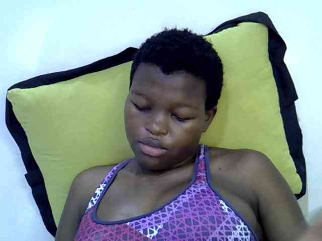 pretty-desire webcam