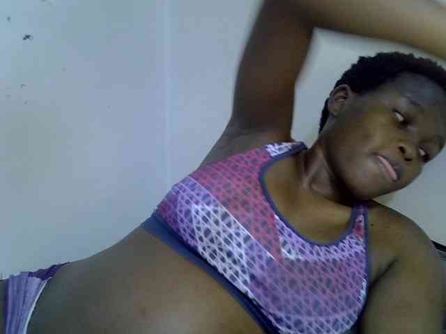 pretty-desire webcam