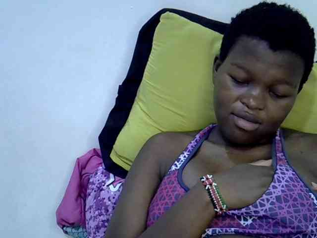 pretty-desire webcam