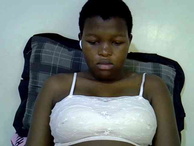 pretty-desire webcam