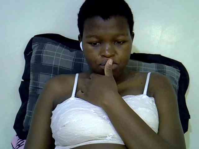 pretty-desire webcam