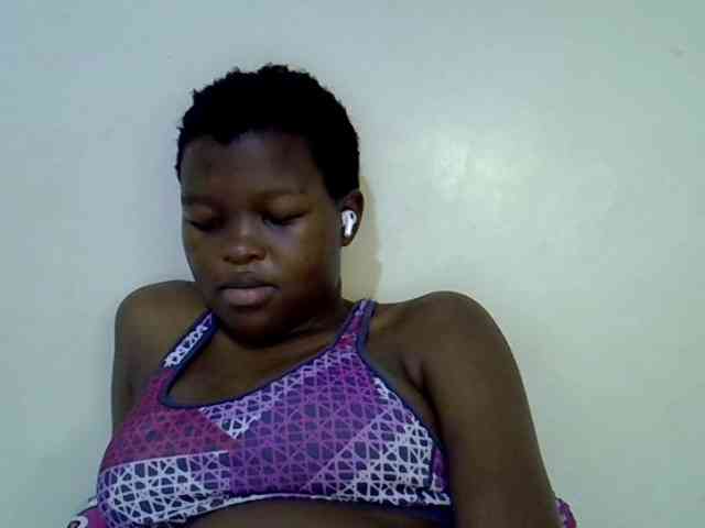 pretty-desire webcam