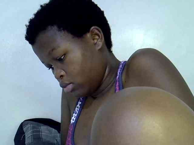 pretty-desire webcam