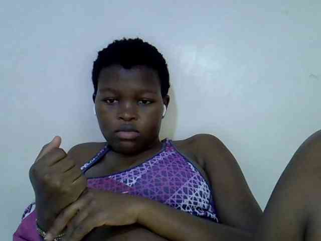 pretty-desire webcam